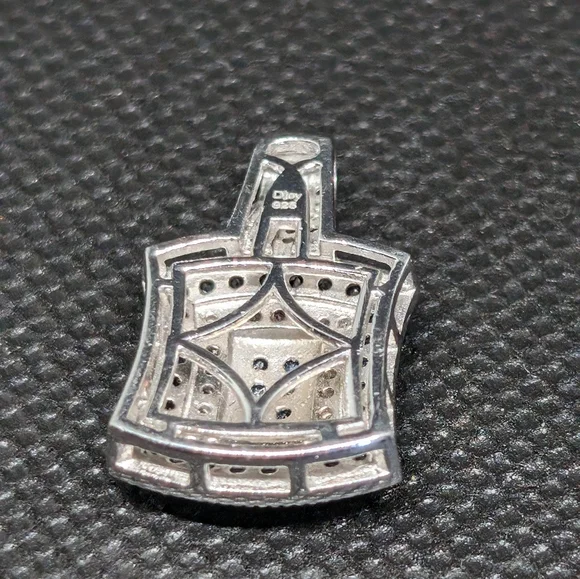 Blue and silver real diamond paint 1 and 1/2 carats - Picture 9 of 13